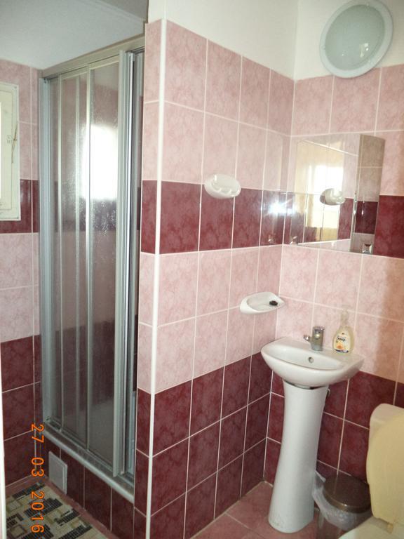 Pension Hostad Gabcikovo Buitenkant foto